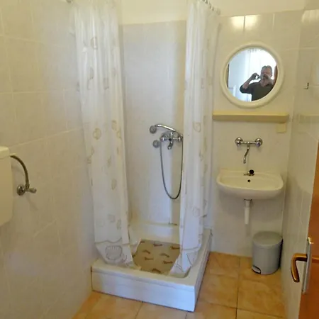Matan - Two Bedroom With Sea View C Lägenhet