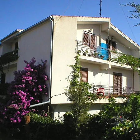 Matan - Two Bedroom With Sea View C Murter